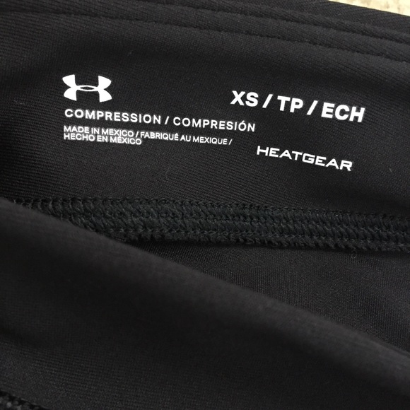 UNDER ARMOUR Compression Capri Leggings/Tights - Picture 5 of 5